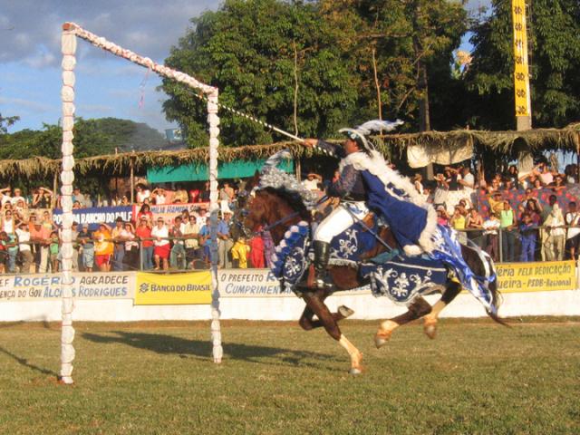 Tirando a argolinha